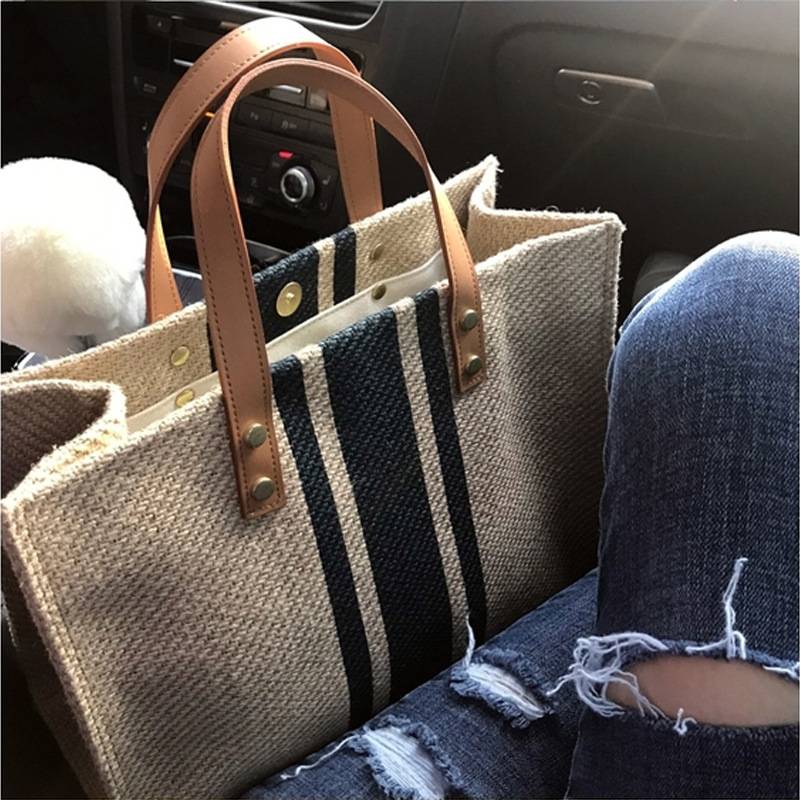 Woven Label Straw Tote Bag With Leather Belt 1