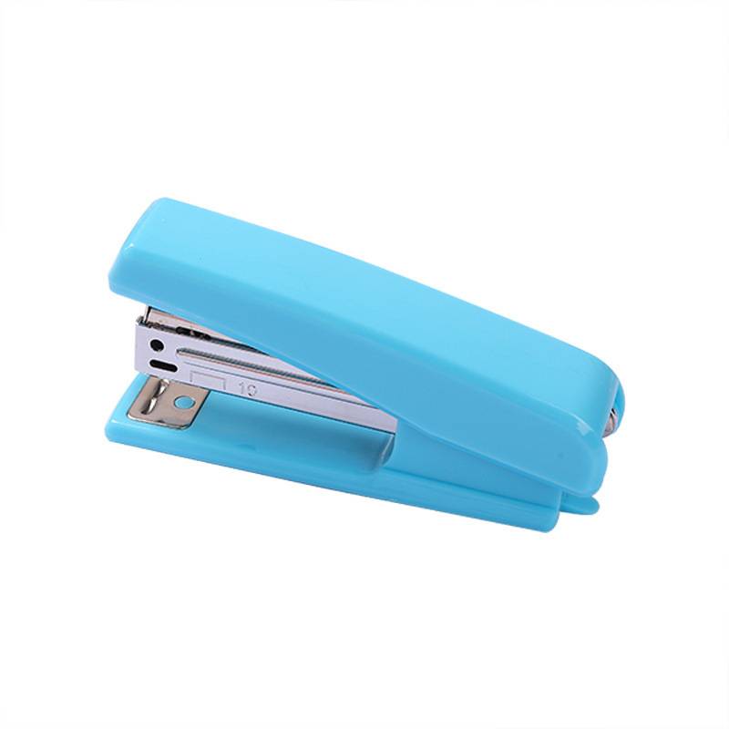Large Capacity Office Stapler 1