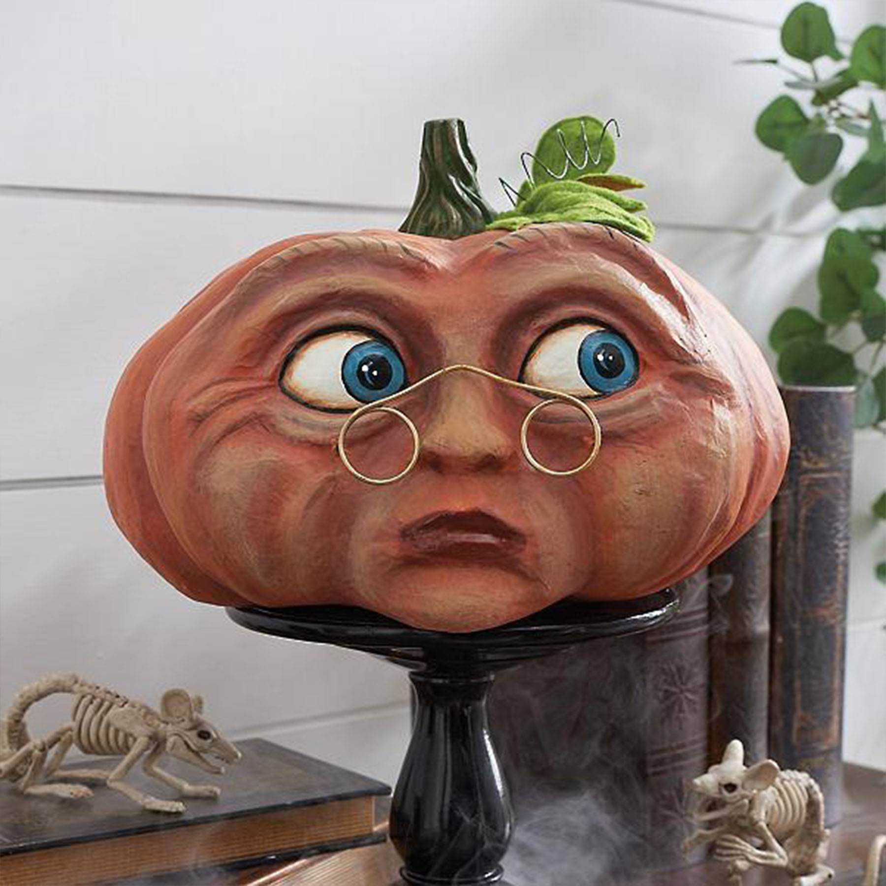 Halloween Resin pumpkin head ornament 1